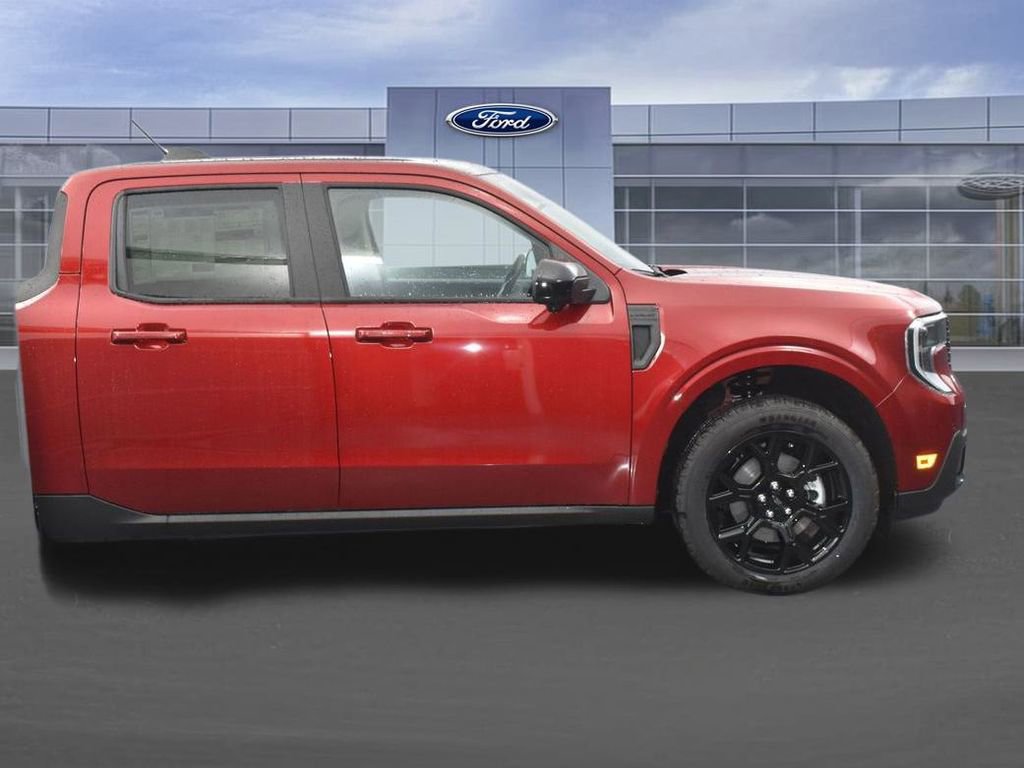 New 2025 Ford Maverick Lariat w/ Black Appearance Package image 8