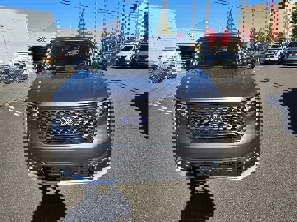 New 2025 Ford Maverick Lariat image 2