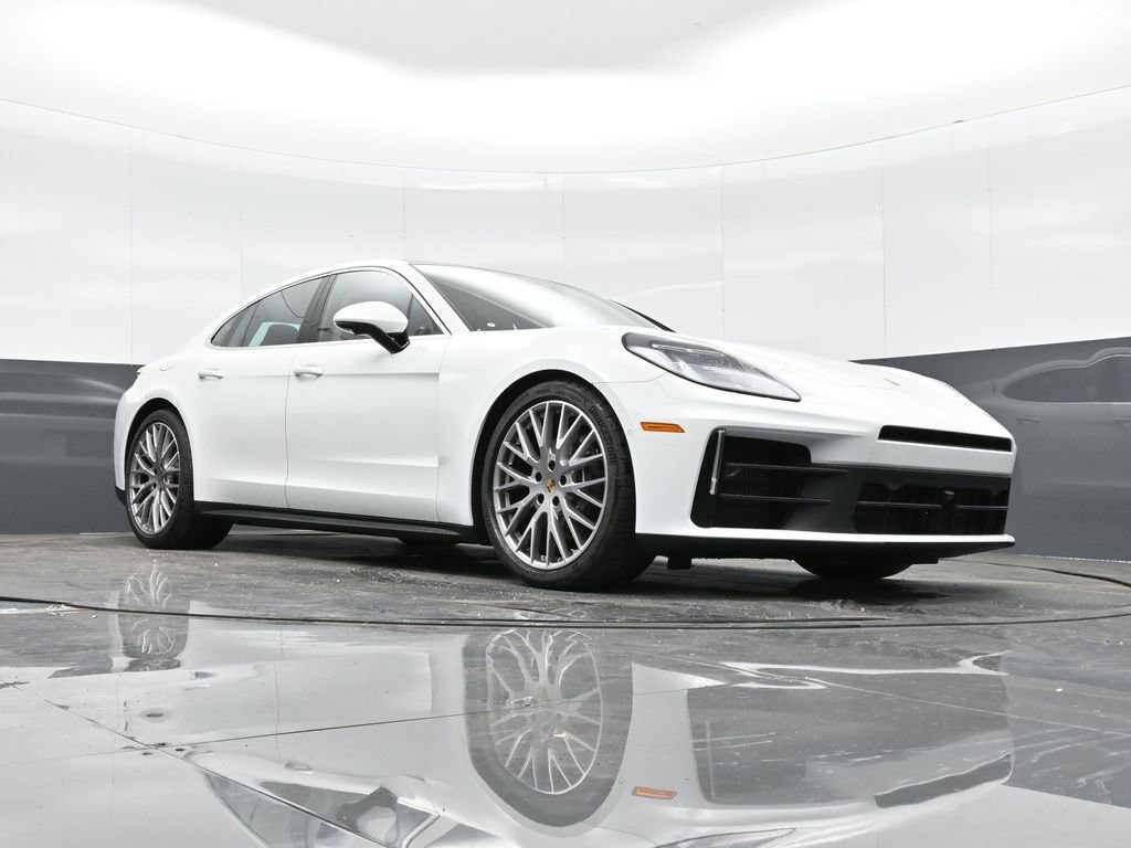 New 2026 Porsche Panamera RWD image 40
