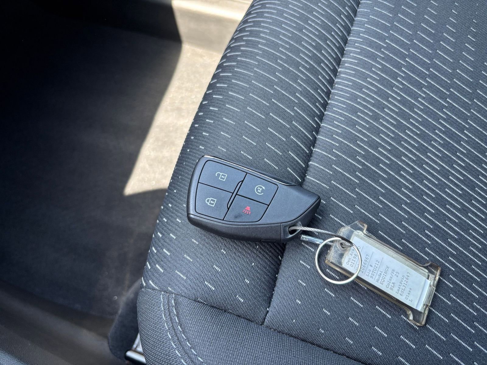 Used 2025 Chevrolet Equinox LT FWD image 21
