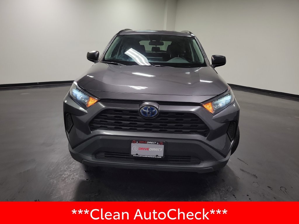 Used 2022 Toyota RAV4 LE AWD/4WD image 3