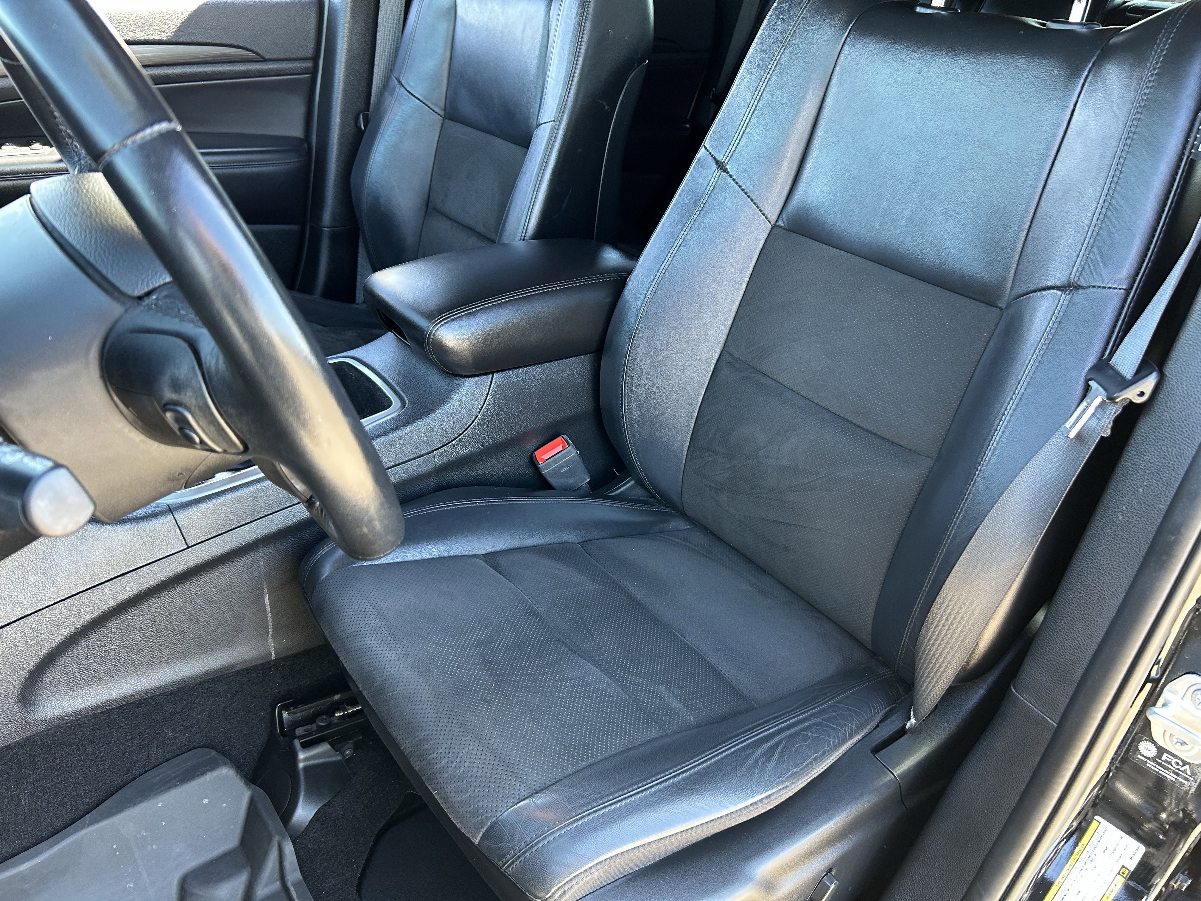 Certified 2021 Jeep Grand Cherokee Laredo X AWD/4WD image 19