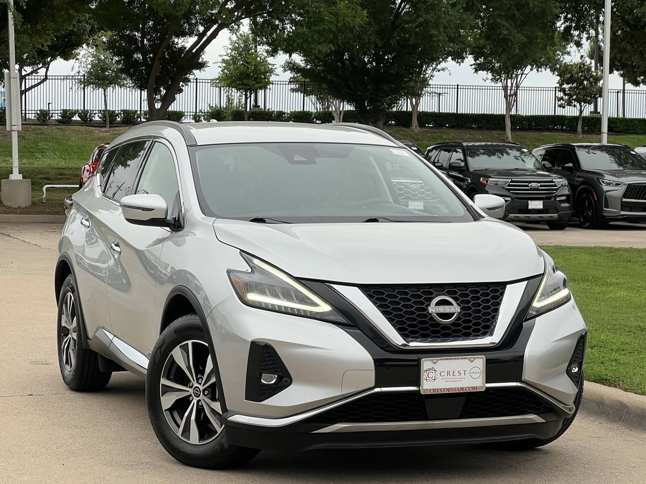 Used 2023 Nissan Murano SV AWD/4WD image 2