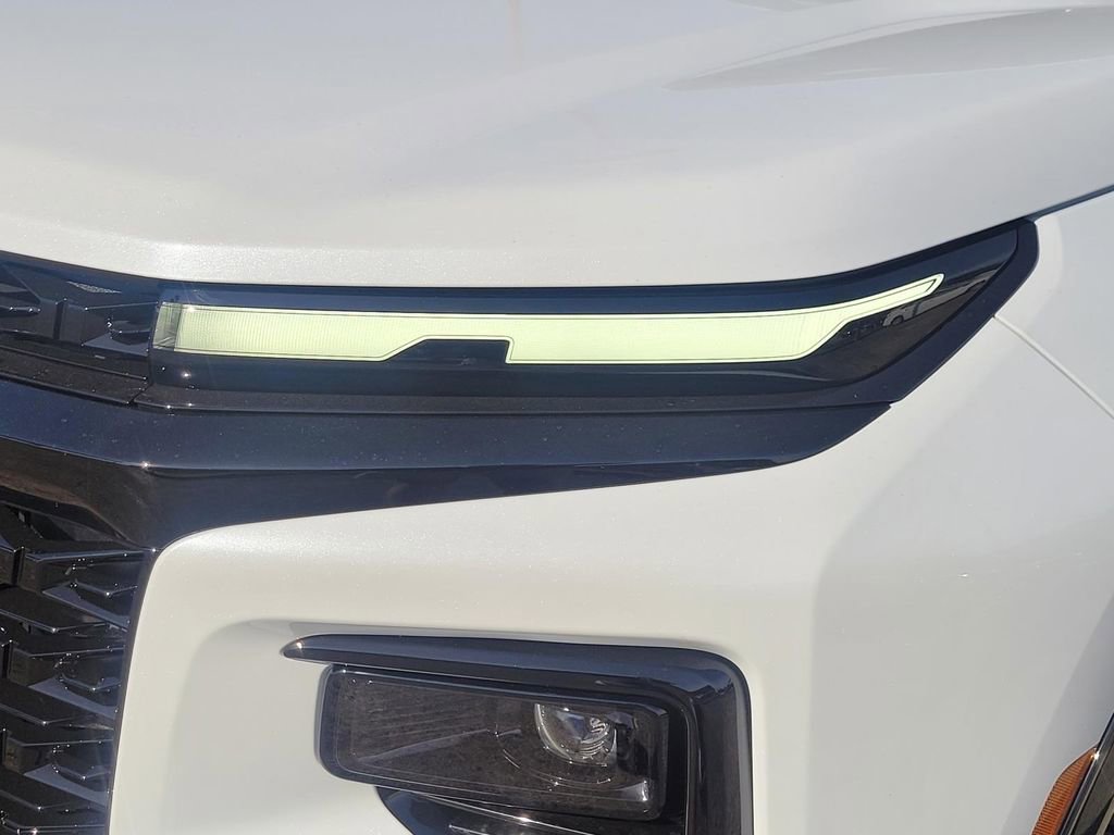 New 2026 Chevrolet Traverse RS image 5