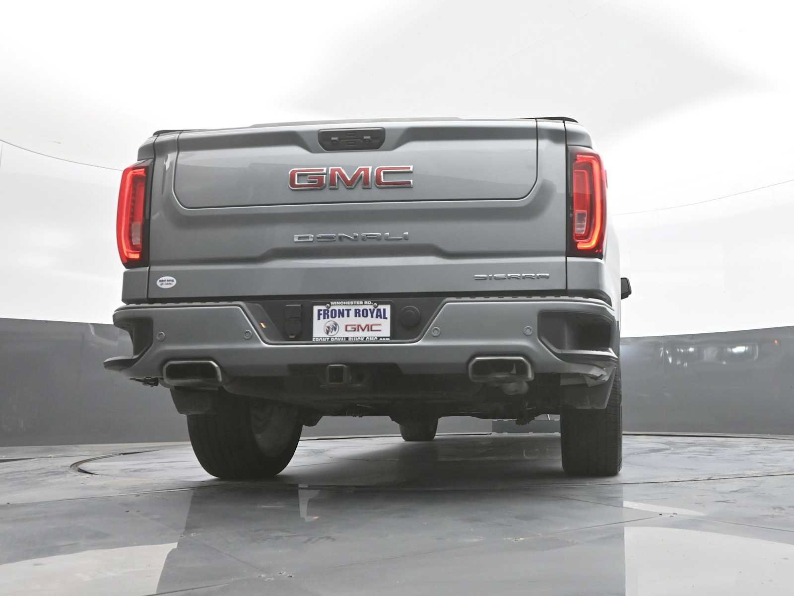 Used 2024 GMC Sierra 1500 Denali w/ Denali Reserve Package AWD/4WD image 40