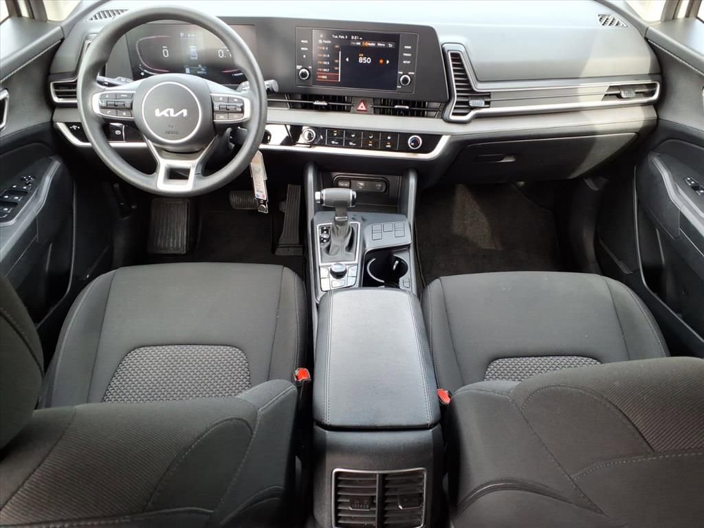 Used 2024 Kia Sportage LX image 21