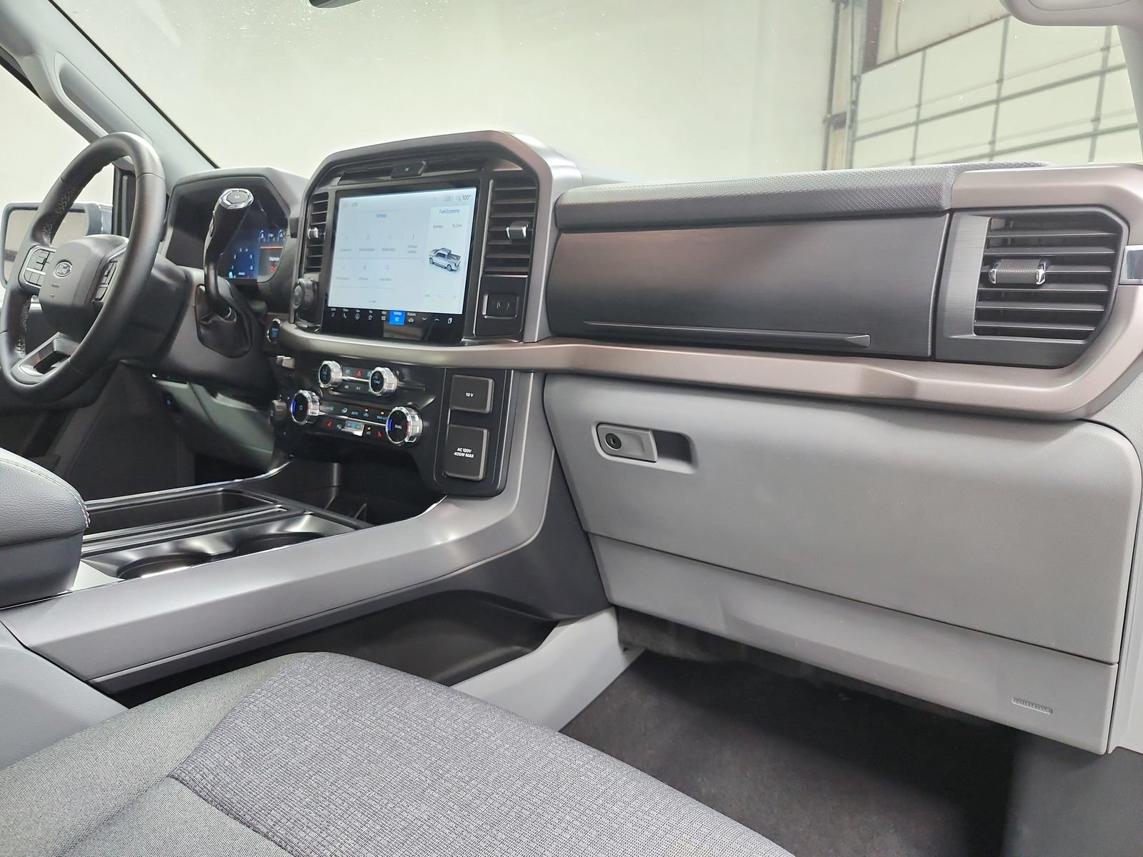 Used 2025 Ford F150 XLT w/ Equipment Group 302A MID AWD/4WD image 42