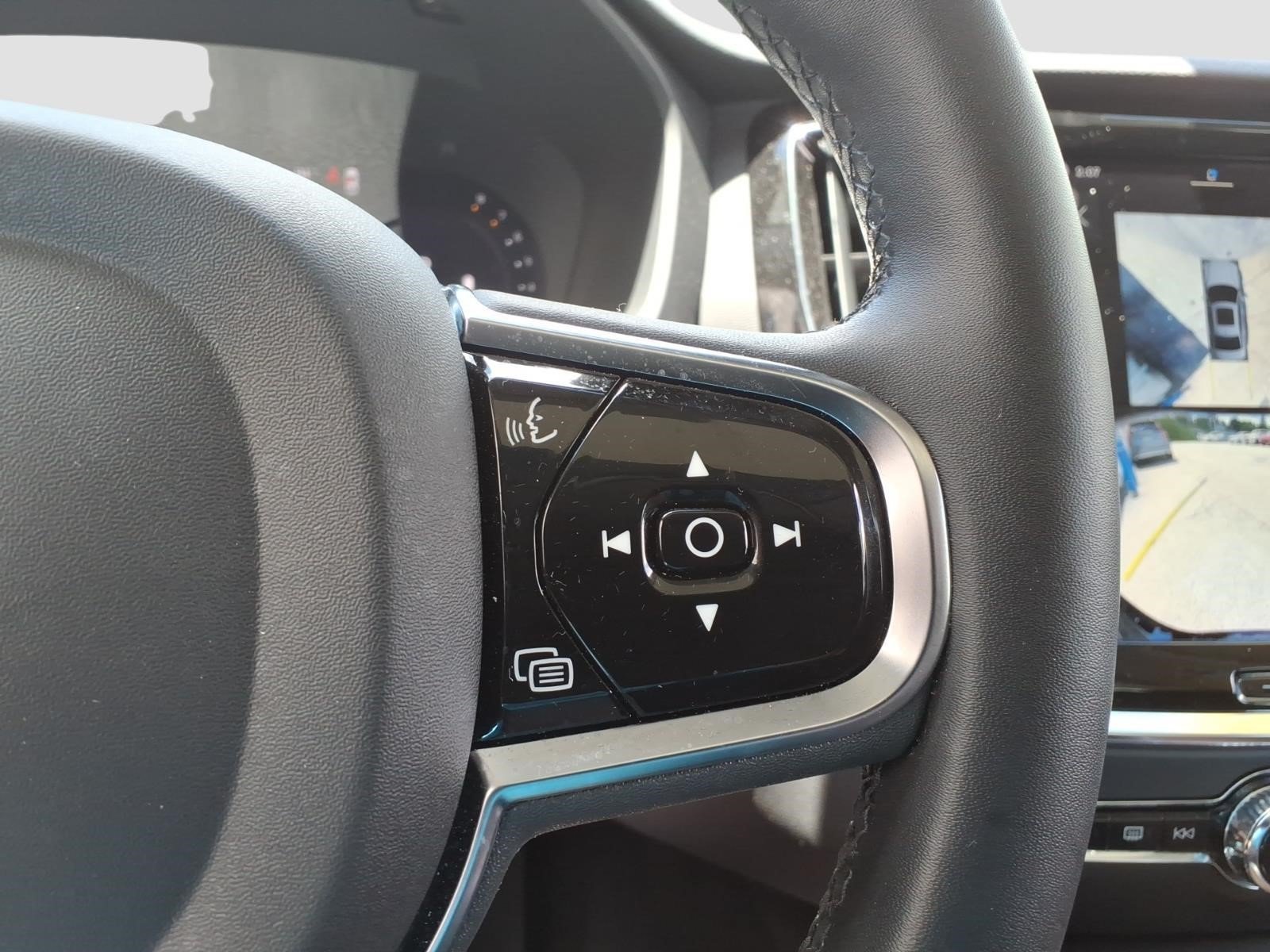 Used 2024 Volvo S60 B5 Plus w/ Climate Package AWD/4WD image 22
