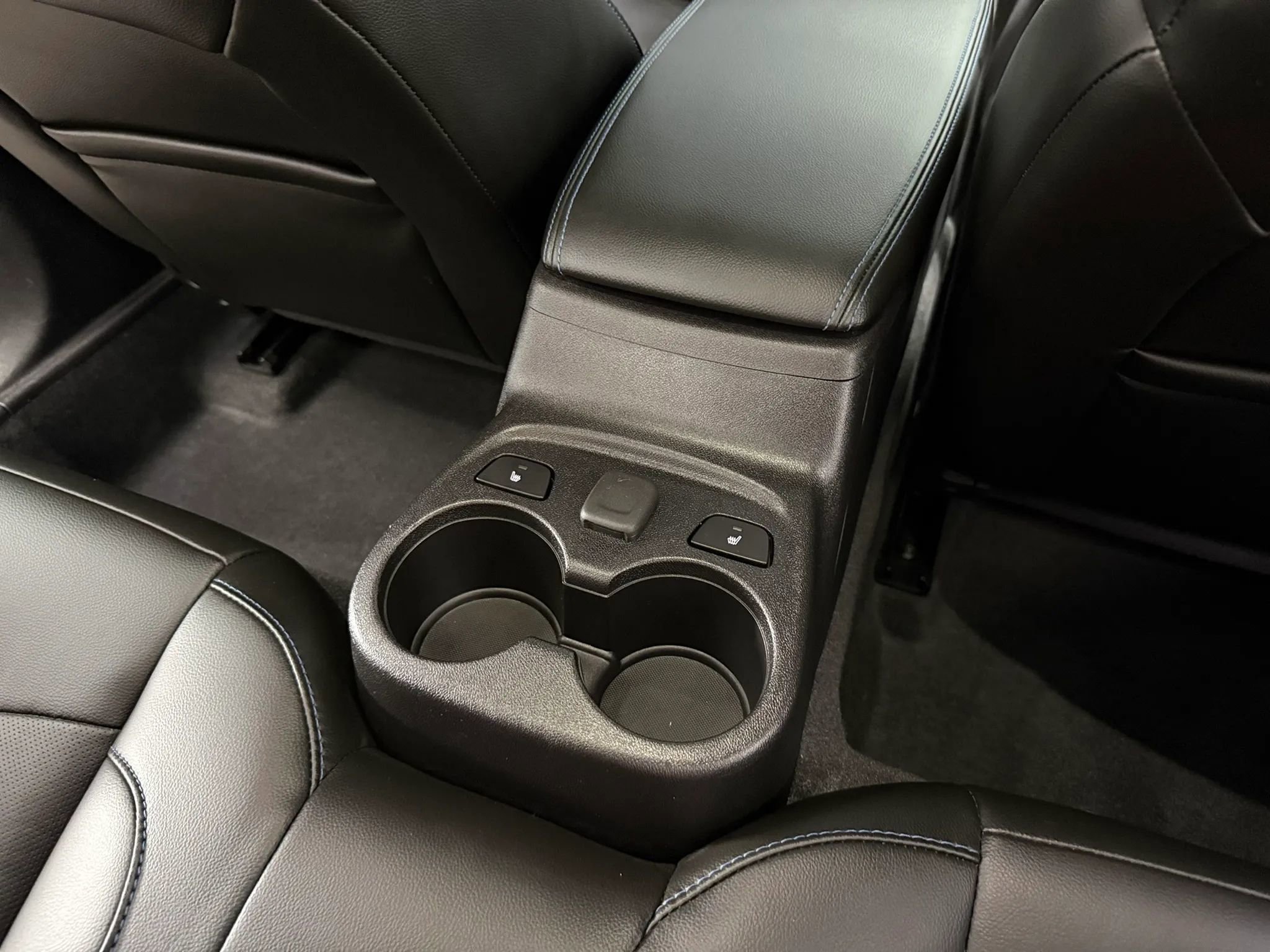 Used 2017 Chevrolet Volt Premier w/ Driver Confidence II Package image 13