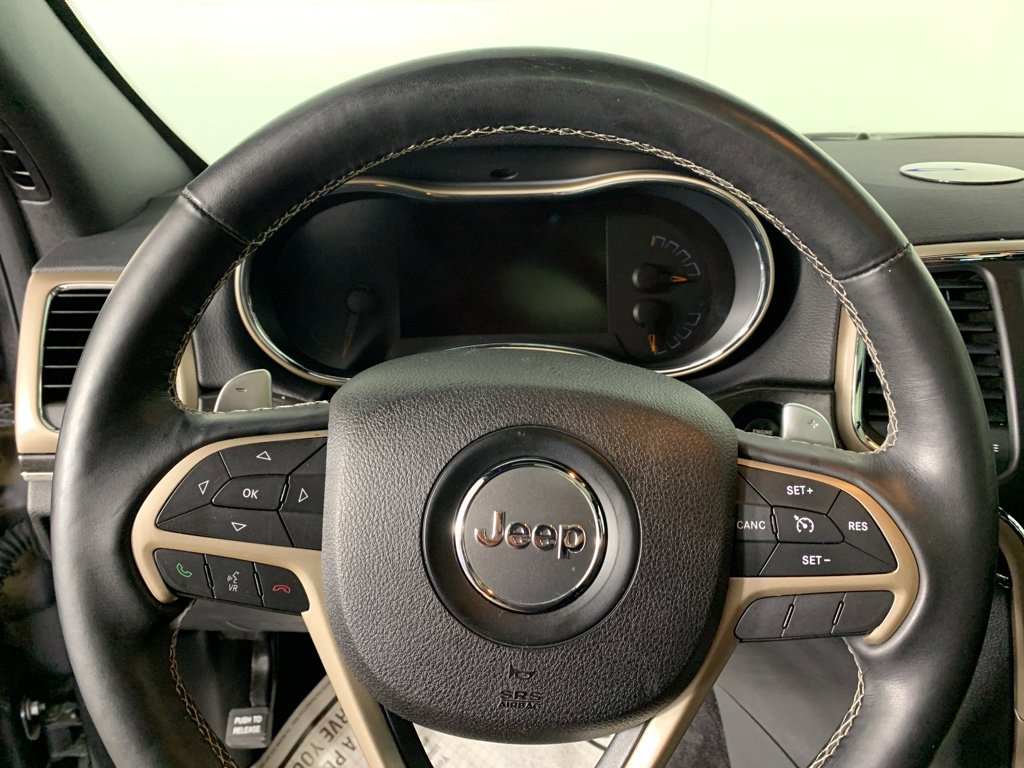 Used 2017 Jeep Grand Cherokee Limited w/ Luxury Group II image 22