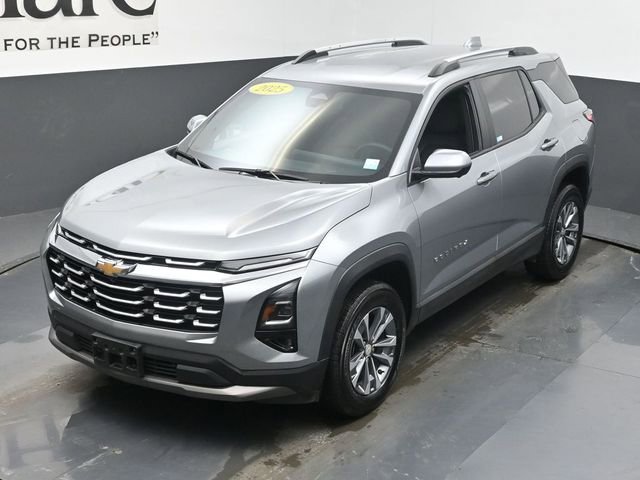 Used 2025 Chevrolet Equinox LT w/ Convenience Package II image 44