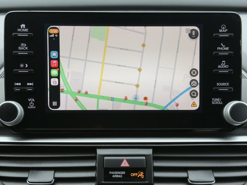 Used 2018 Honda Accord Touring image 46