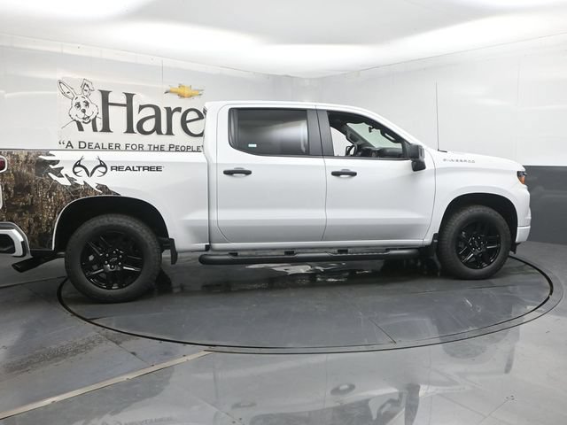 New 2026 Chevrolet Silverado 1500 Custom AWD/4WD image 28