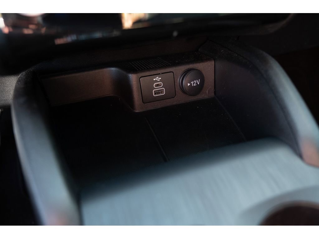 Used 2024 Ford Escape ST-Line w/ Tech Pack #1 FWD image 29