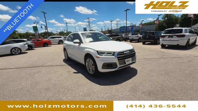 Used 2018 Audi Q5 2.0T Premium Plus w/ Premium Plus Package AWD/4WD image 2