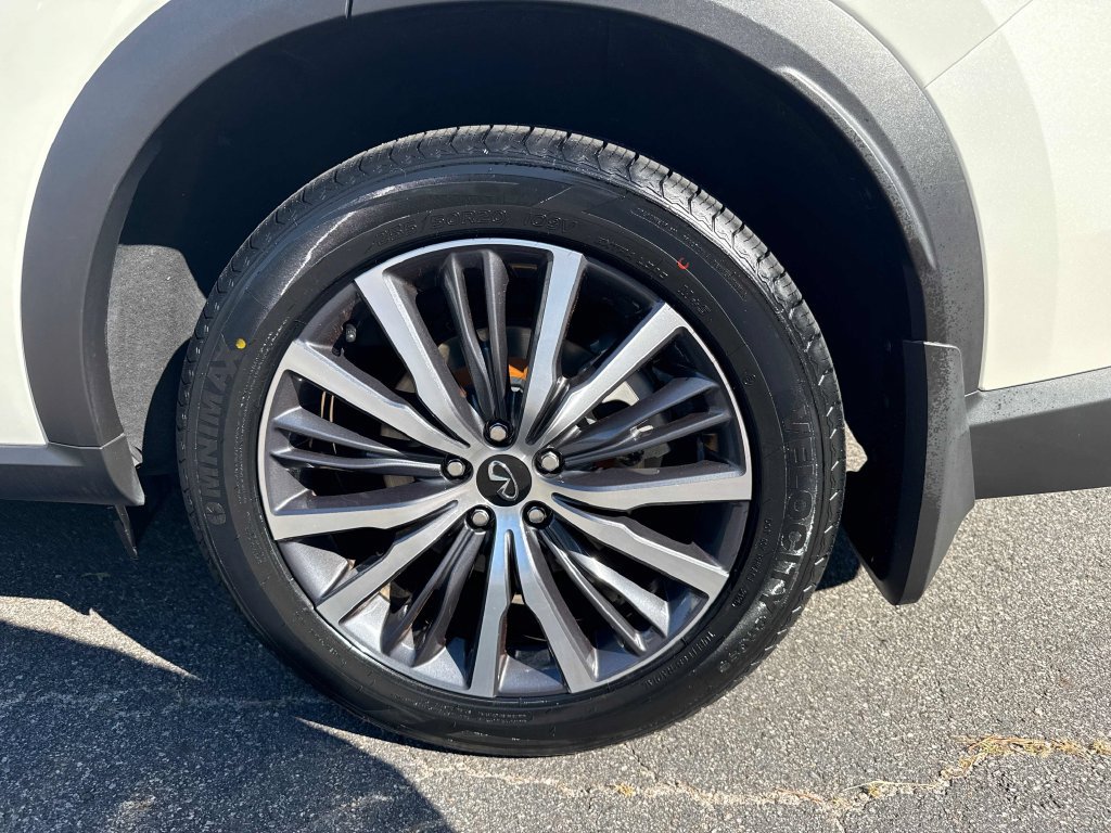 Used 2023 INFINITI QX60 Sensory w/ Vision Package AWD/4WD image 31