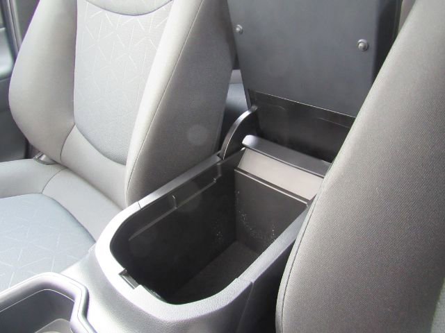 Used 2025 Toyota RAV4 XLE image 52