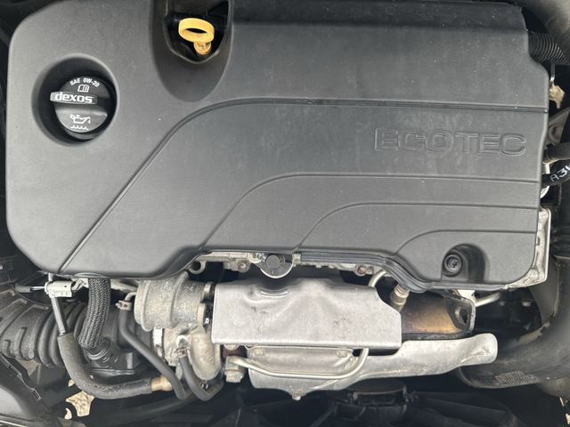 Certified 2018 Chevrolet Cruze LT w/ Convenience Package image 29