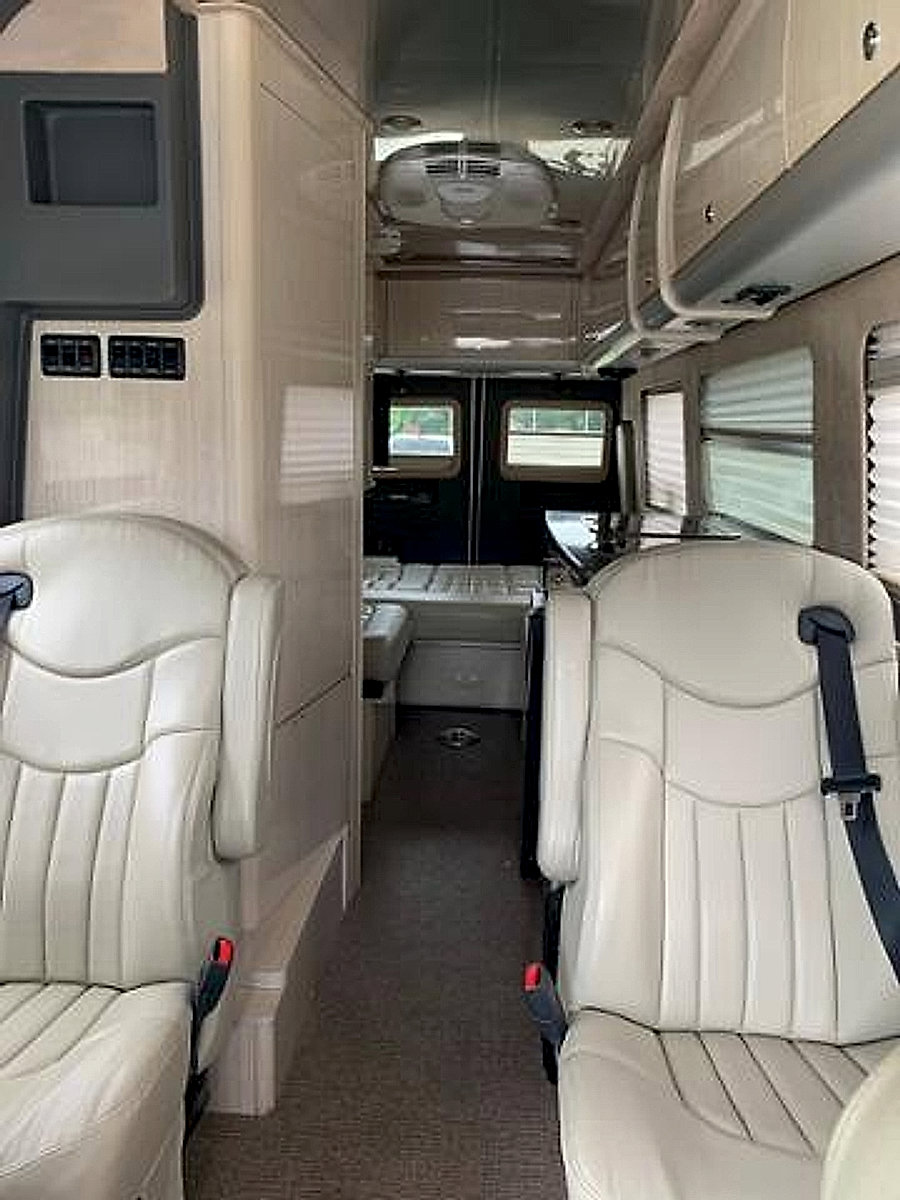 Used 2012 Mercedes-Benz Sprinter 3500 image 16