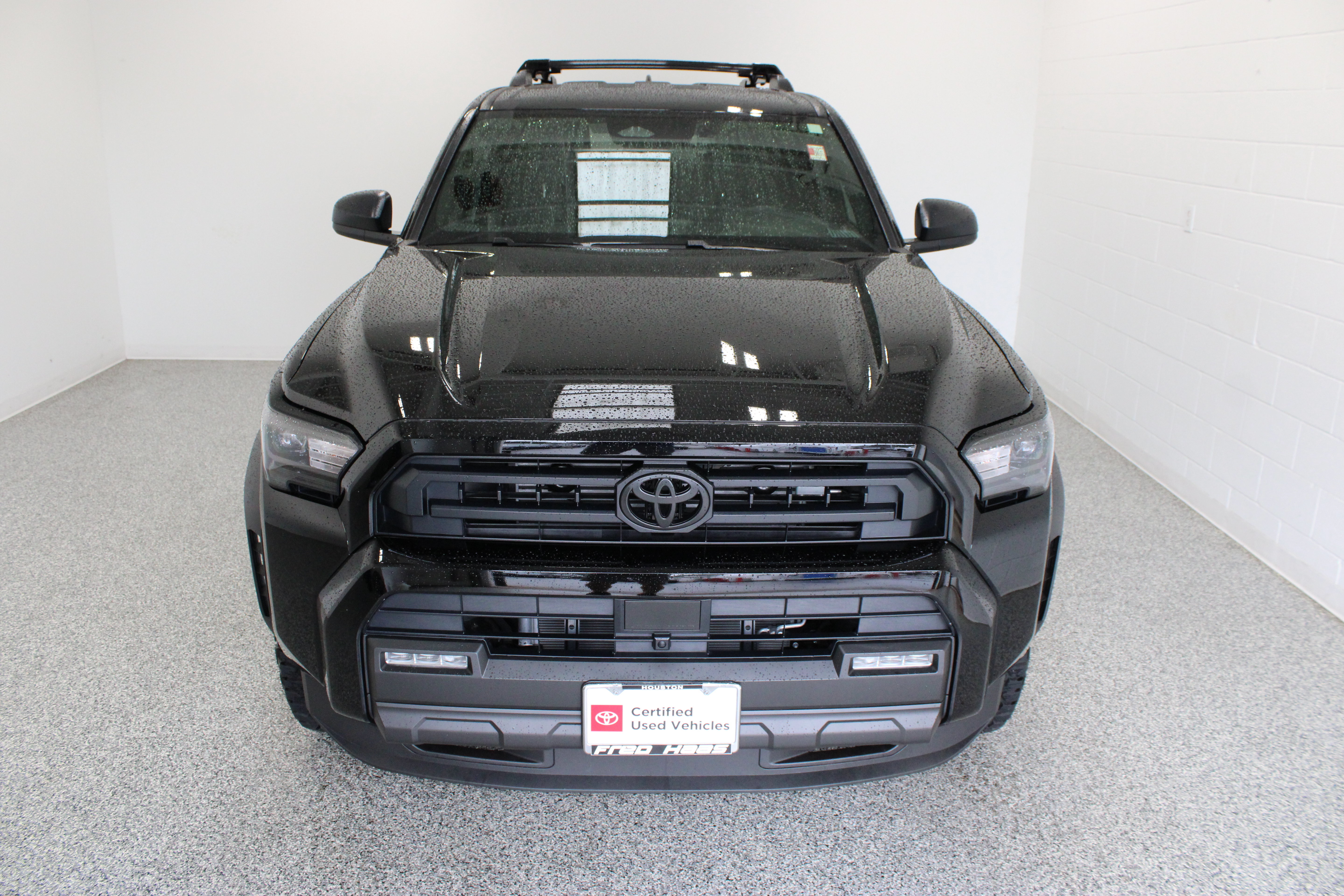 Used 2026 Toyota 4Runner SR5 AWD/4WD image 3