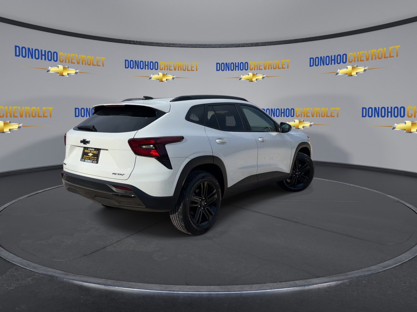 New 2026 Chevrolet Trax ACTIV w/ Driver Confidence Package image 8