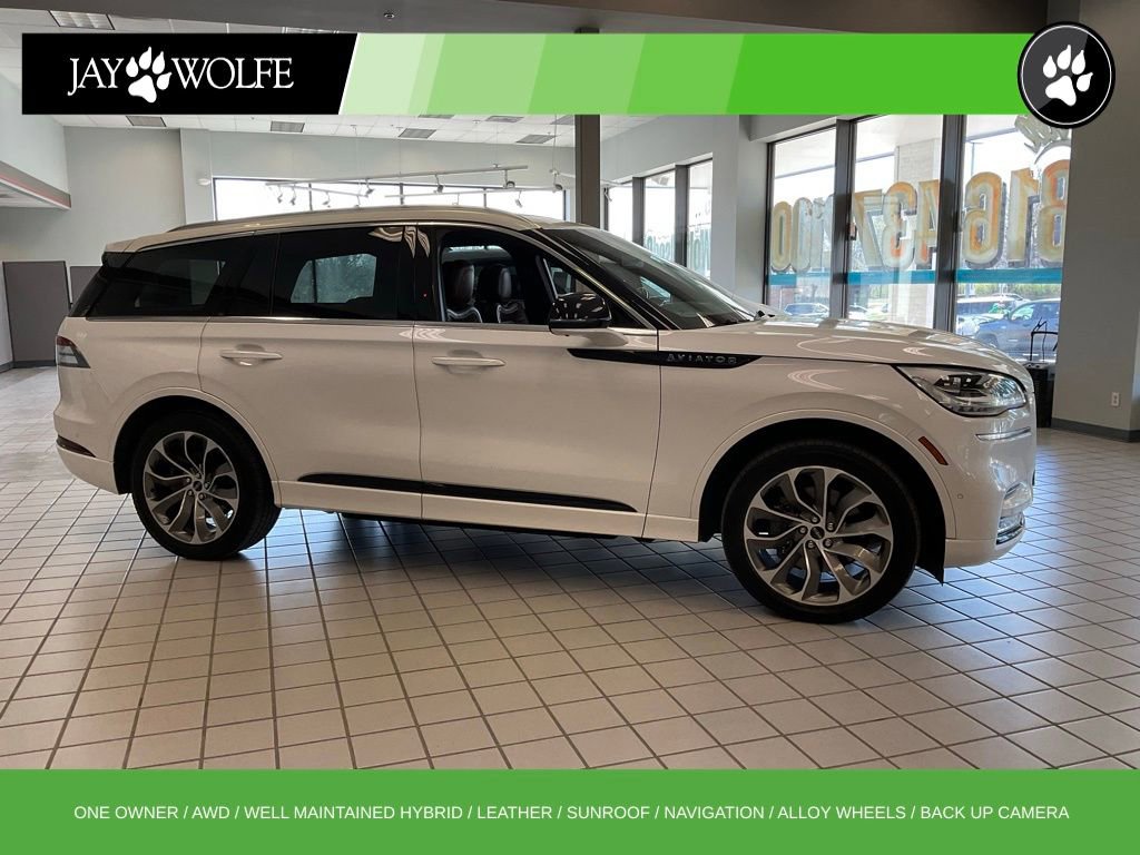 Used 2021 Lincoln Aviator Grand Touring w/ Equipment Group 301A image 1