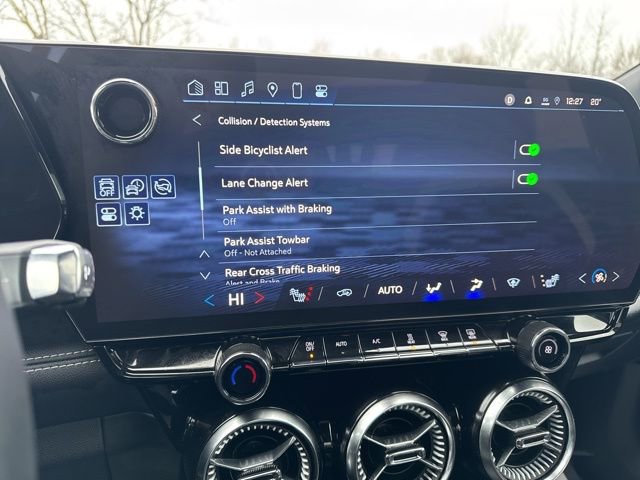 Used 2025 Chevrolet Blazer EV LT image 29