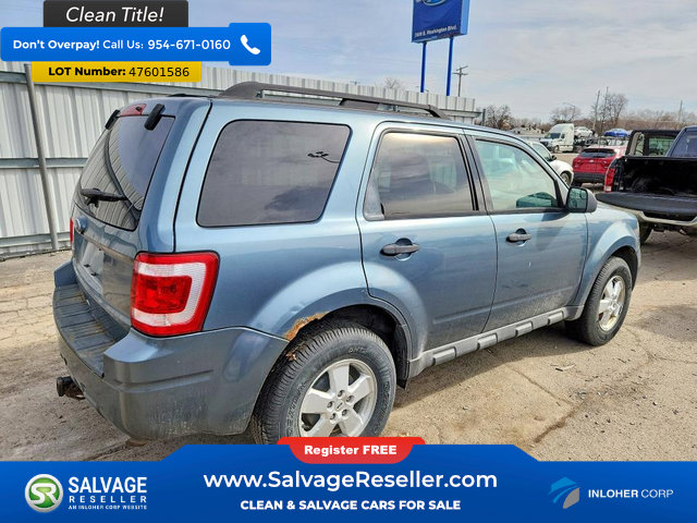 Used 2010 Ford Escape XLT image 4