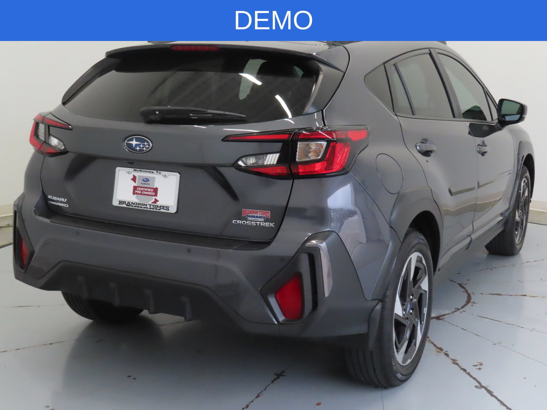 Used 2025 Subaru Crosstrek 2.5i Limited w/ Crosstrek Mirror Package AWD/4WD image 3