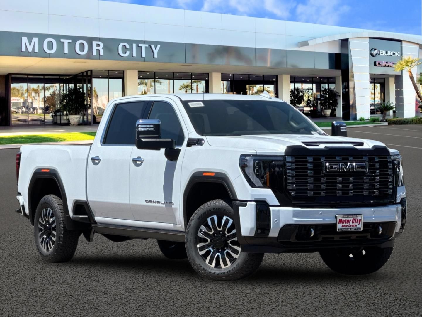 New 2026 GMC Sierra 2500 Denali Ultimate AWD/4WD image 2