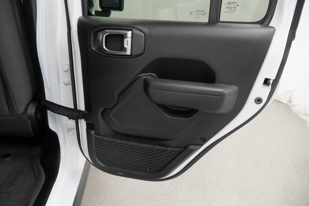 Certified 2024 Jeep Gladiator Sport image 41