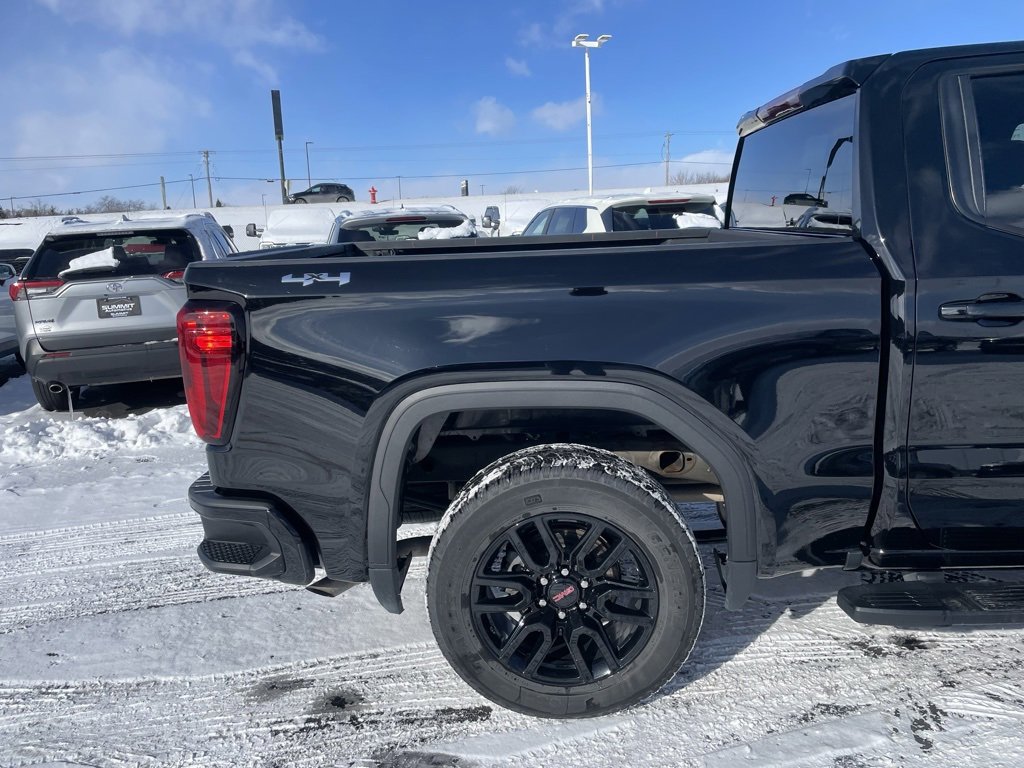 Used 2022 GMC Sierra 1500 Elevation image 29