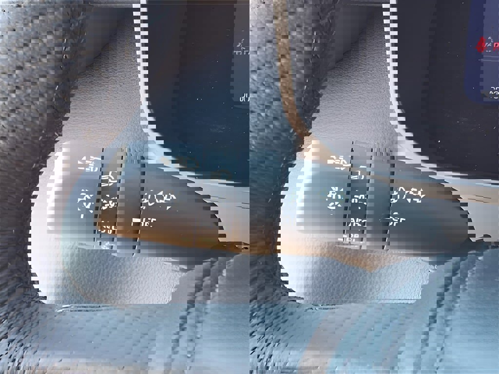 New 2025 Toyota Tundra Limited image 17