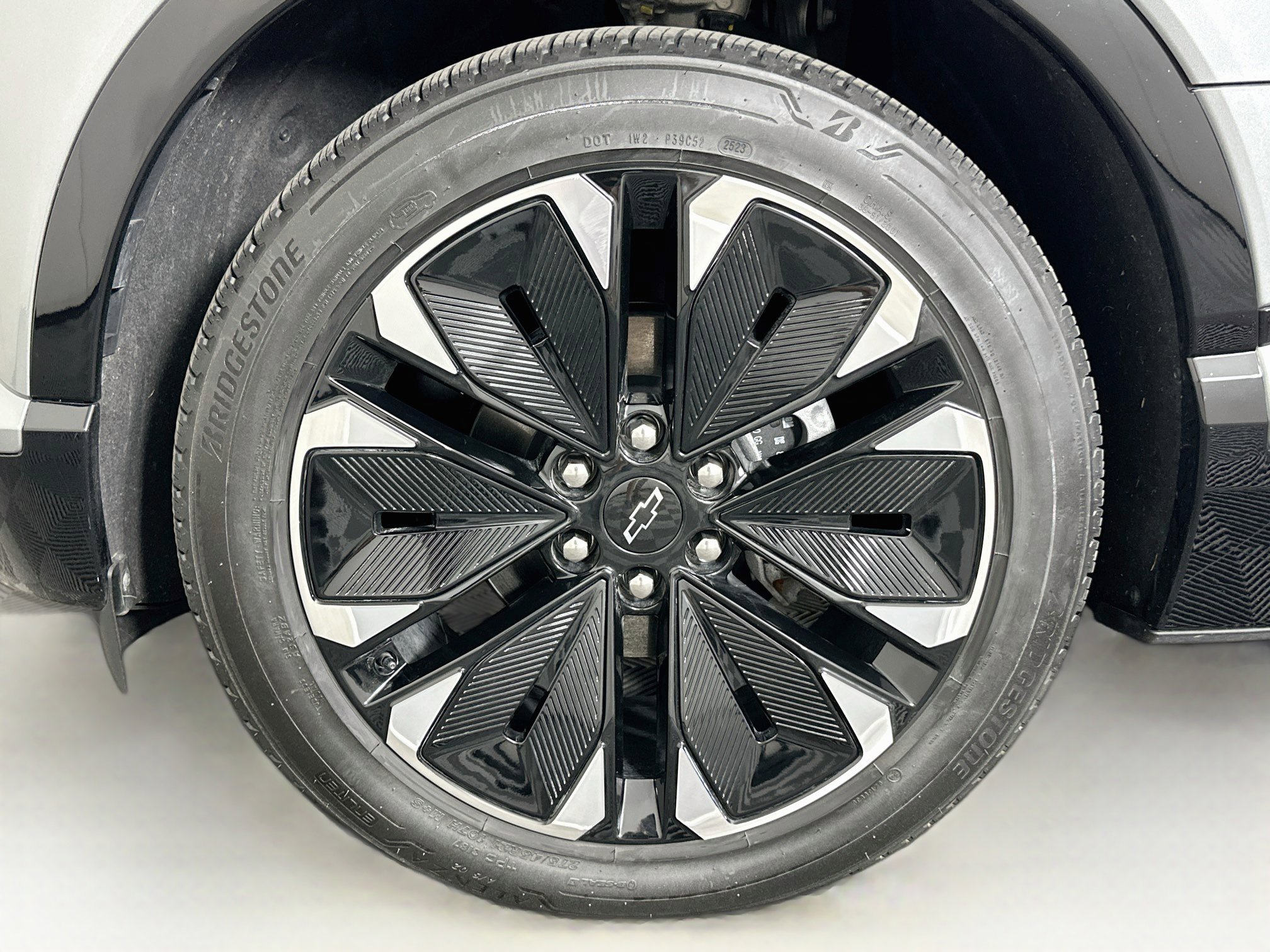 Used 2024 Chevrolet Blazer EV RS AWD/4WD image 11