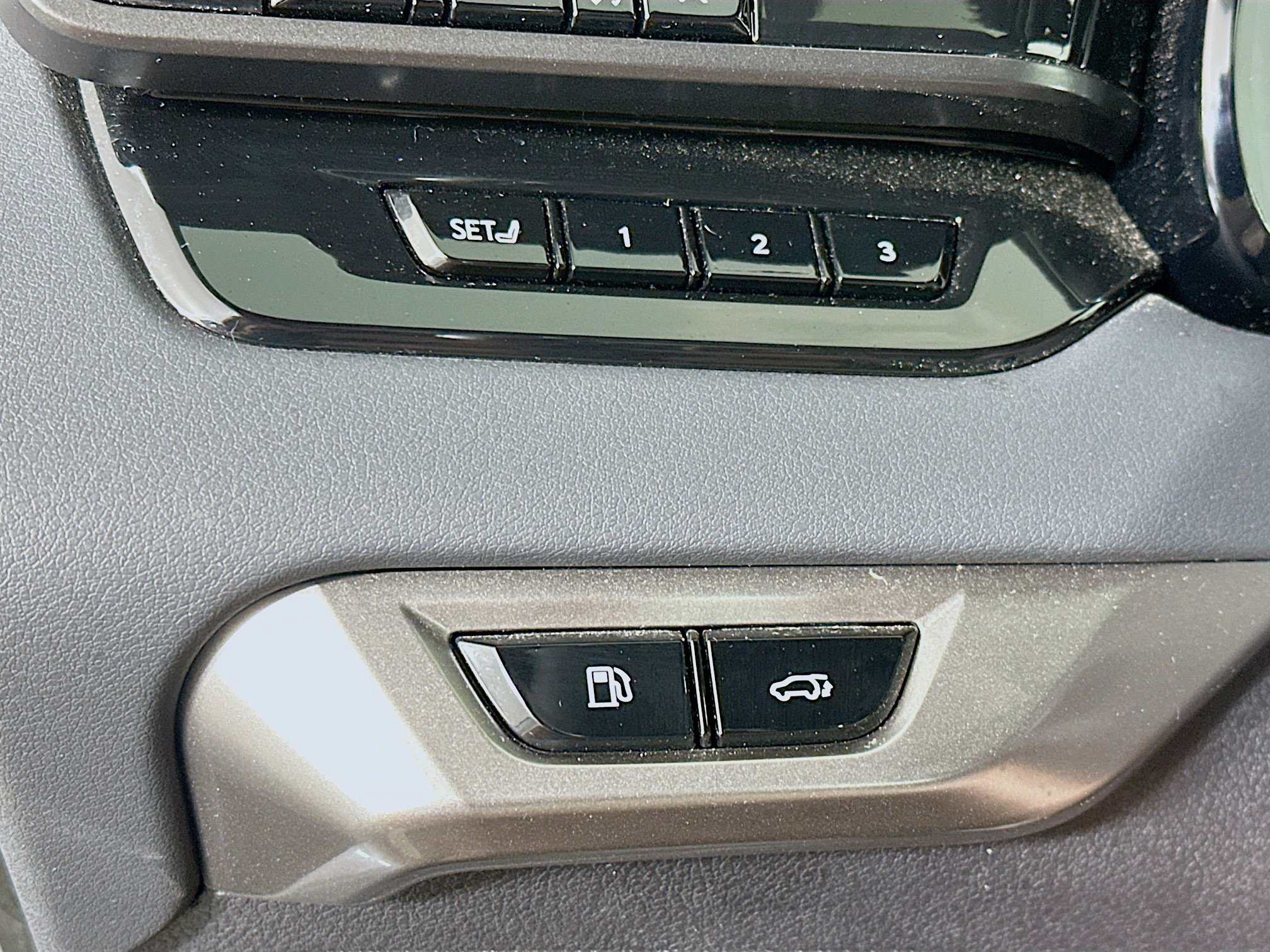 Used 2025 Lexus RX 350 Premium AWD/4WD image 17