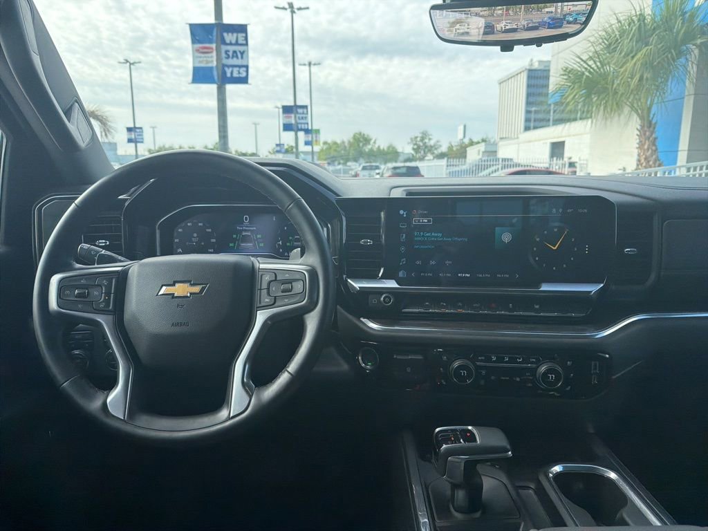 Used 2023 Chevrolet Silverado 1500 LTZ w/ Technology Package image 12