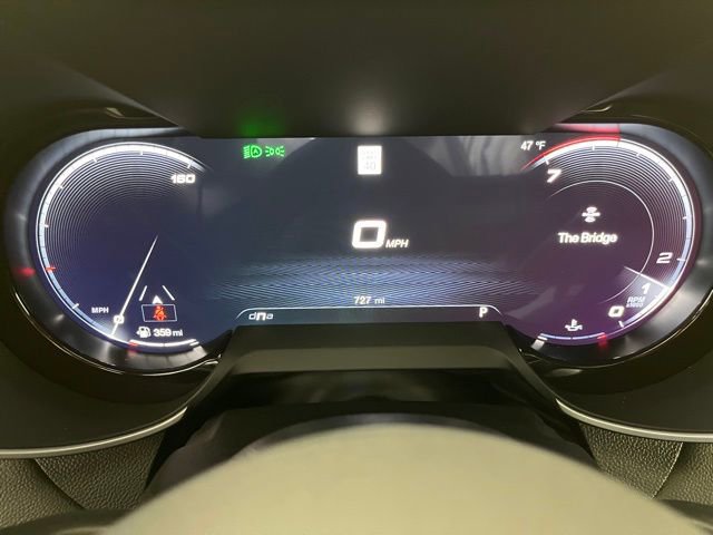 Used 2025 Alfa Romeo Giulia AWD w/ Veloce Package AWD image 26