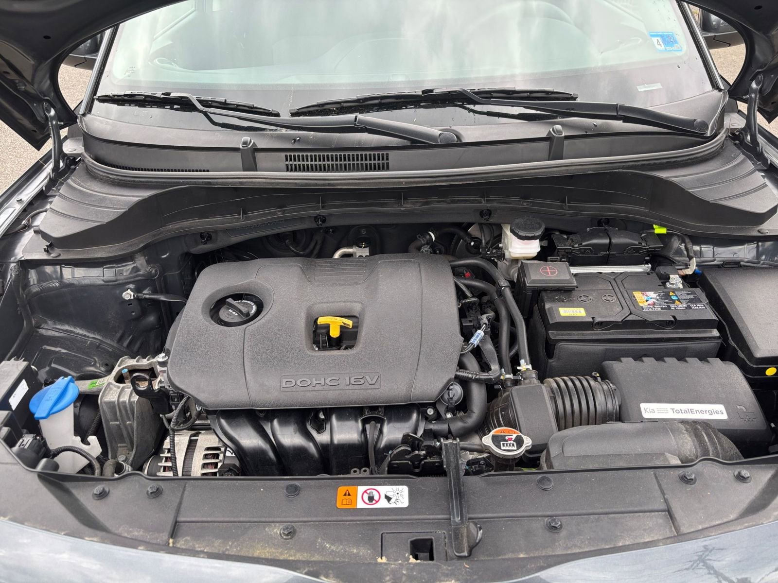 Used 2025 Kia Soul LX w/ LX Technology Package FWD image 30