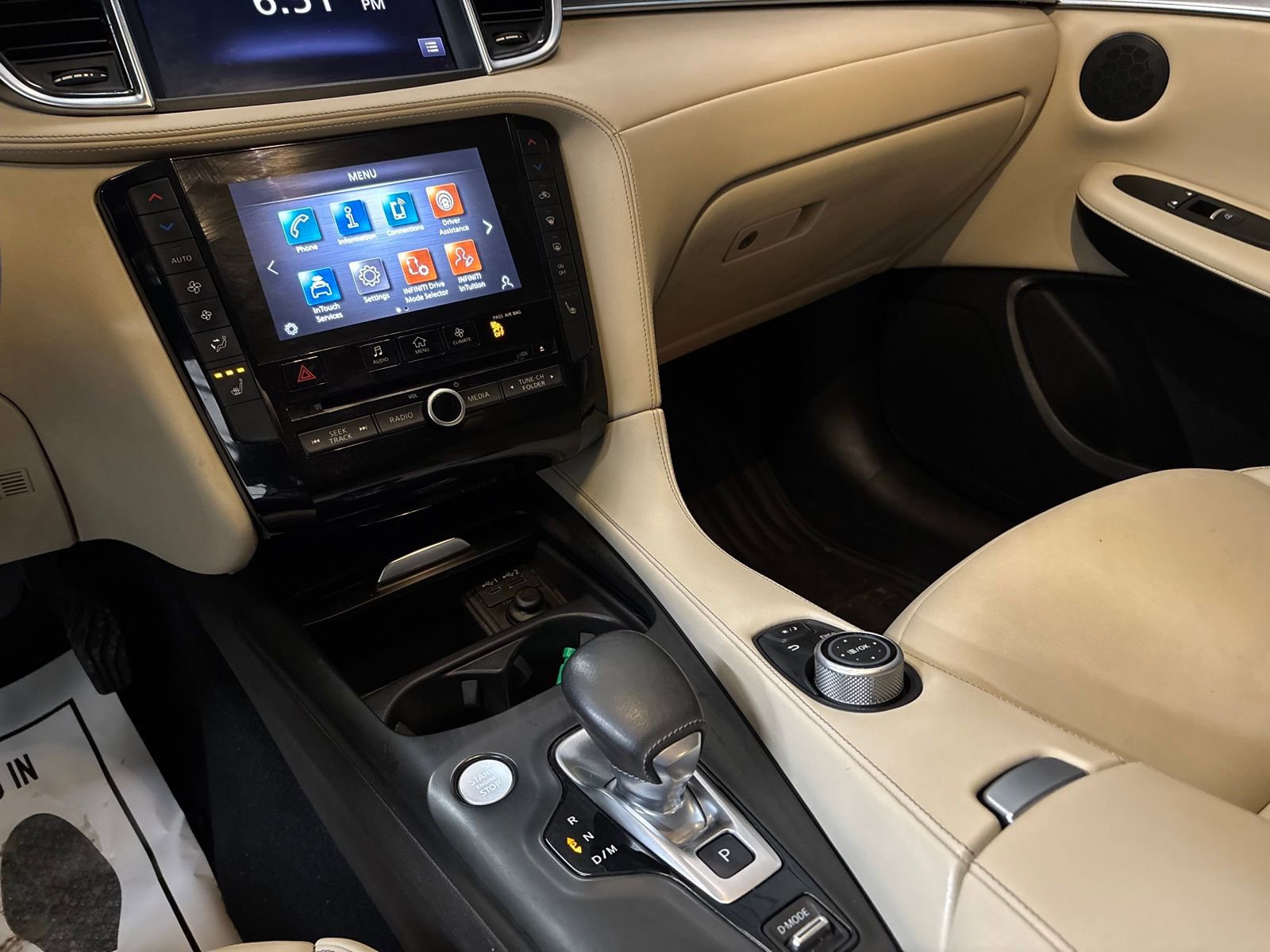 Used 2021 INFINITI QX50 Luxe image 18