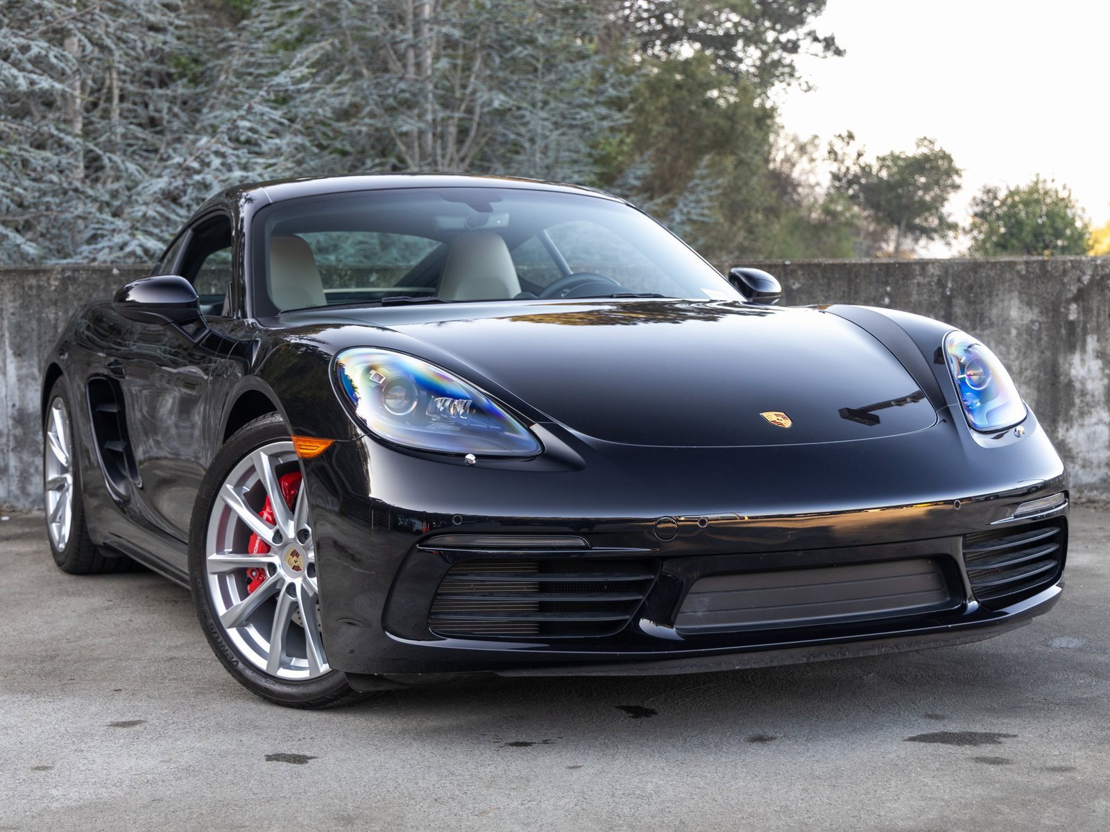 Certified 2024 Porsche 718 Cayman S image 9