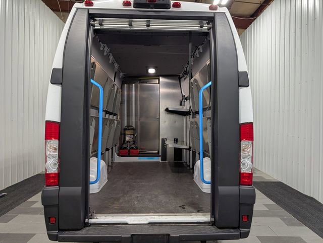Used 2024 RAM ProMaster 3500 w/ Delivery Van Package image 18