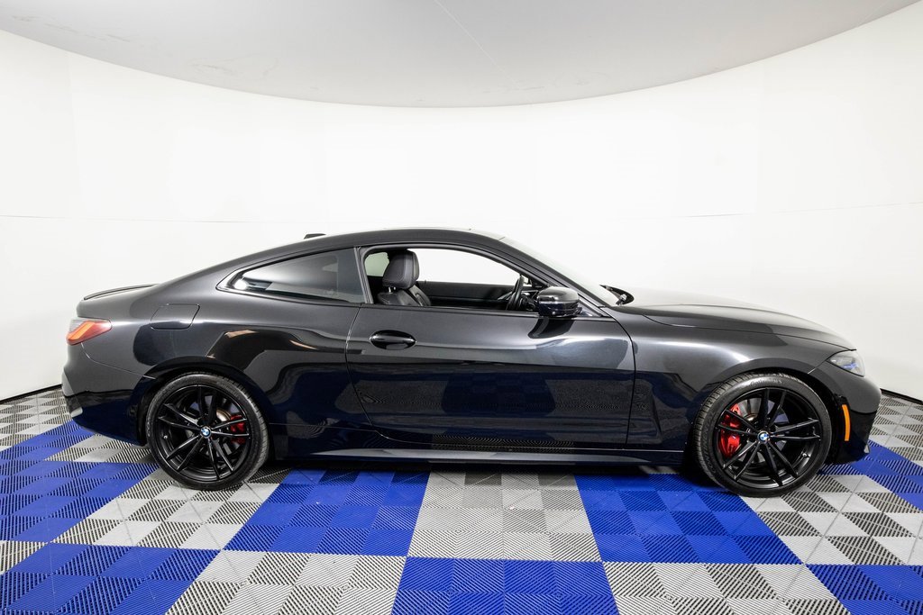 Used 2024 BMW M440i Coupe w/ Premium Package image 4
