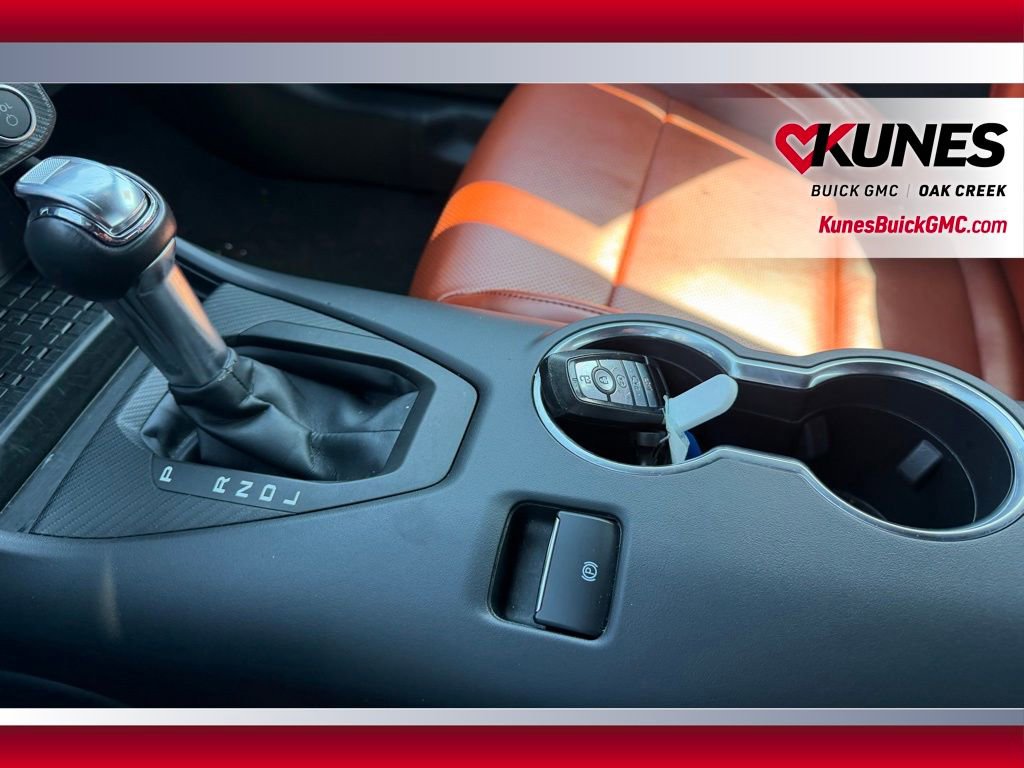 Used 2024 Ford Mustang Premium image 20