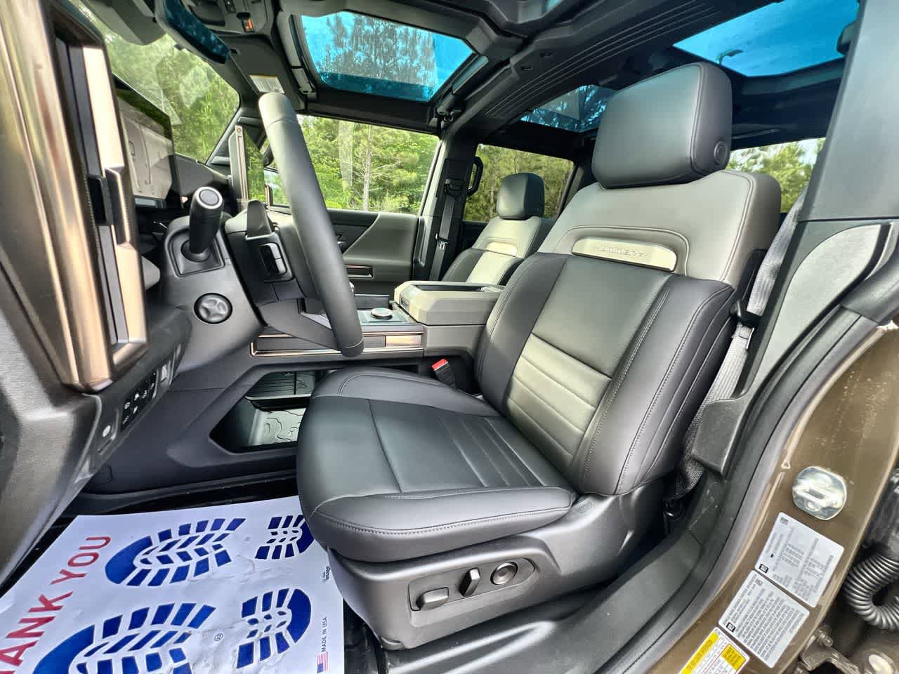 New 2025 GMC Hummer EV 3X w/ LPO, Dark Essentials Package image 19