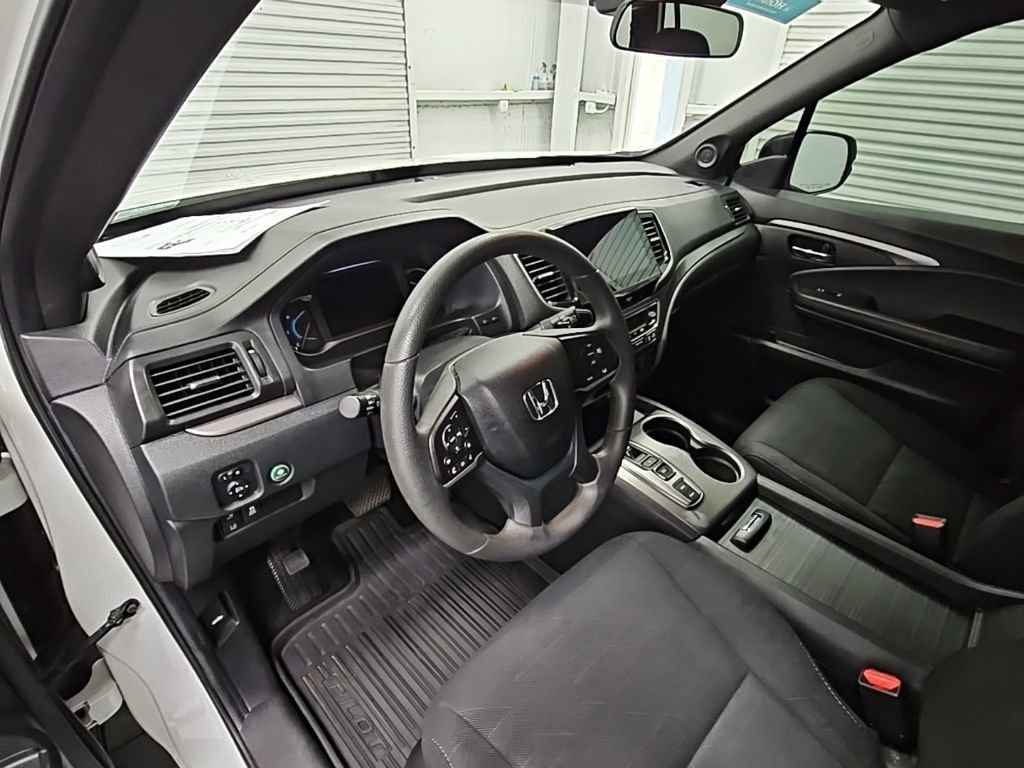 Used 2022 Honda Pilot Sport image 12