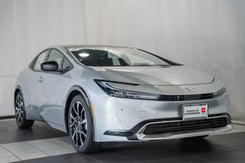 New 2026 Toyota Prius Plug-In Hybrid FWD image 1