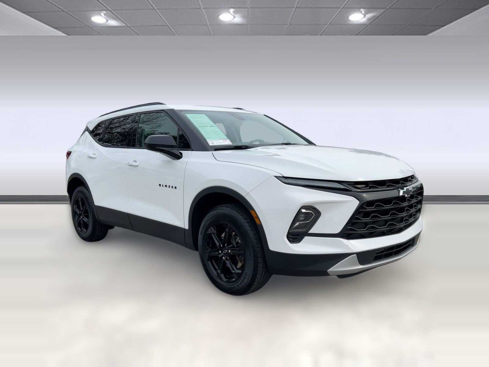 Certified 2024 Chevrolet Blazer LT w/ Convenience Package image 6