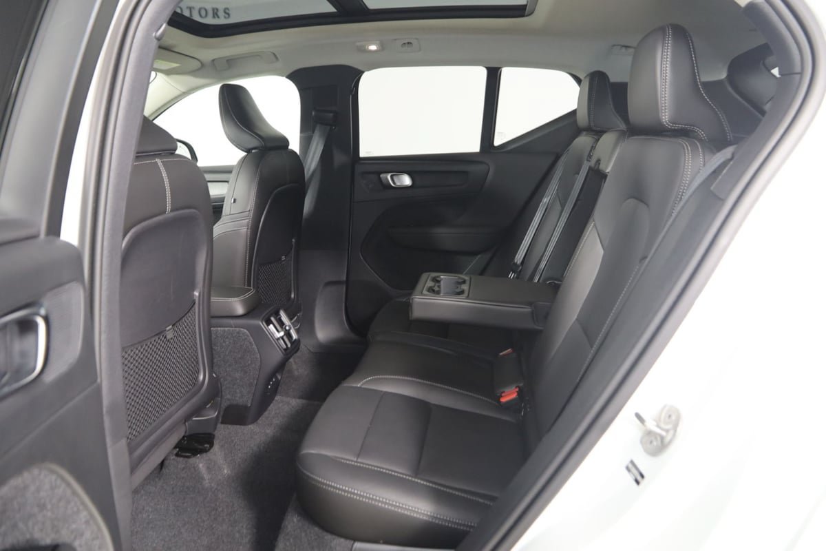 Used 2026 Volvo XC40 B5 Plus AWD/4WD image 48