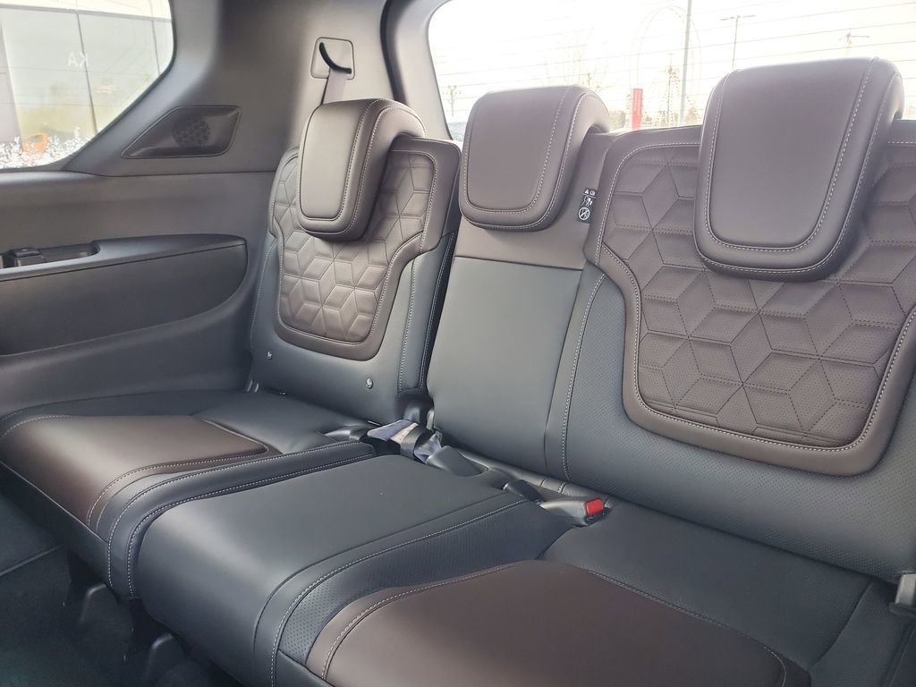 New 2026 Nissan Armada Platinum Reserve image 33