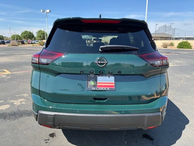 Certified 2026 Nissan Rogue Dark Armor FWD image 5